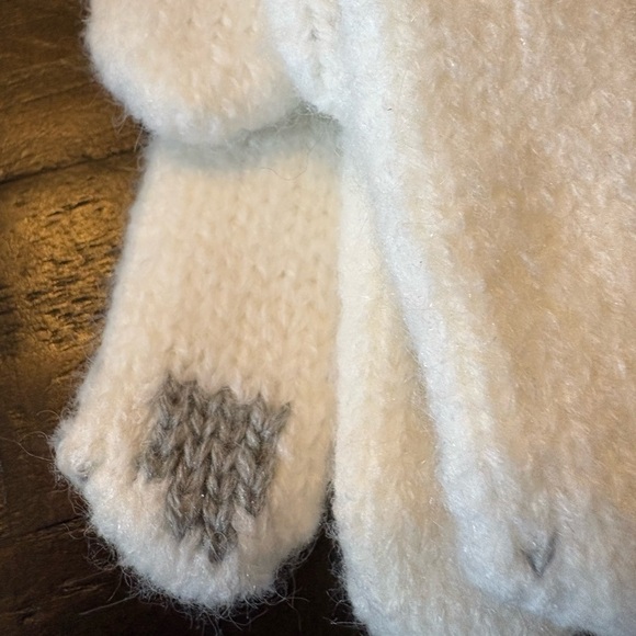 White Tech-Friendly Gloves - Picture 3 of 3